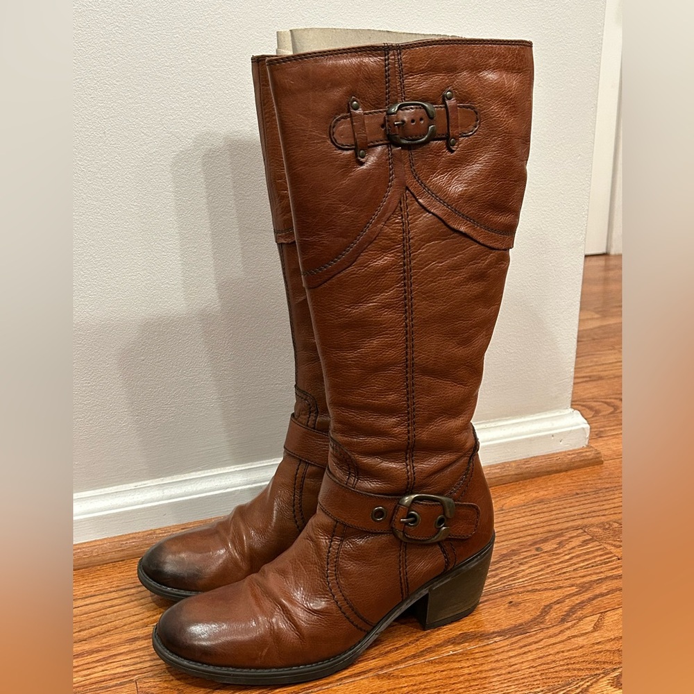 Clarks Chestnut Leather Heeled Boots